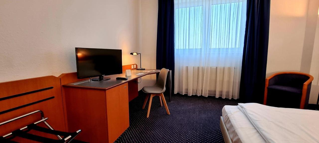 Exo Square Heidelberg/schwetzingen - By Superfly Отель