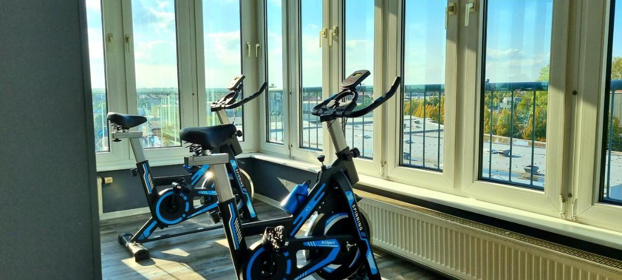 Exo Square Heidelberg/schwetzingen - By Superfly 3*